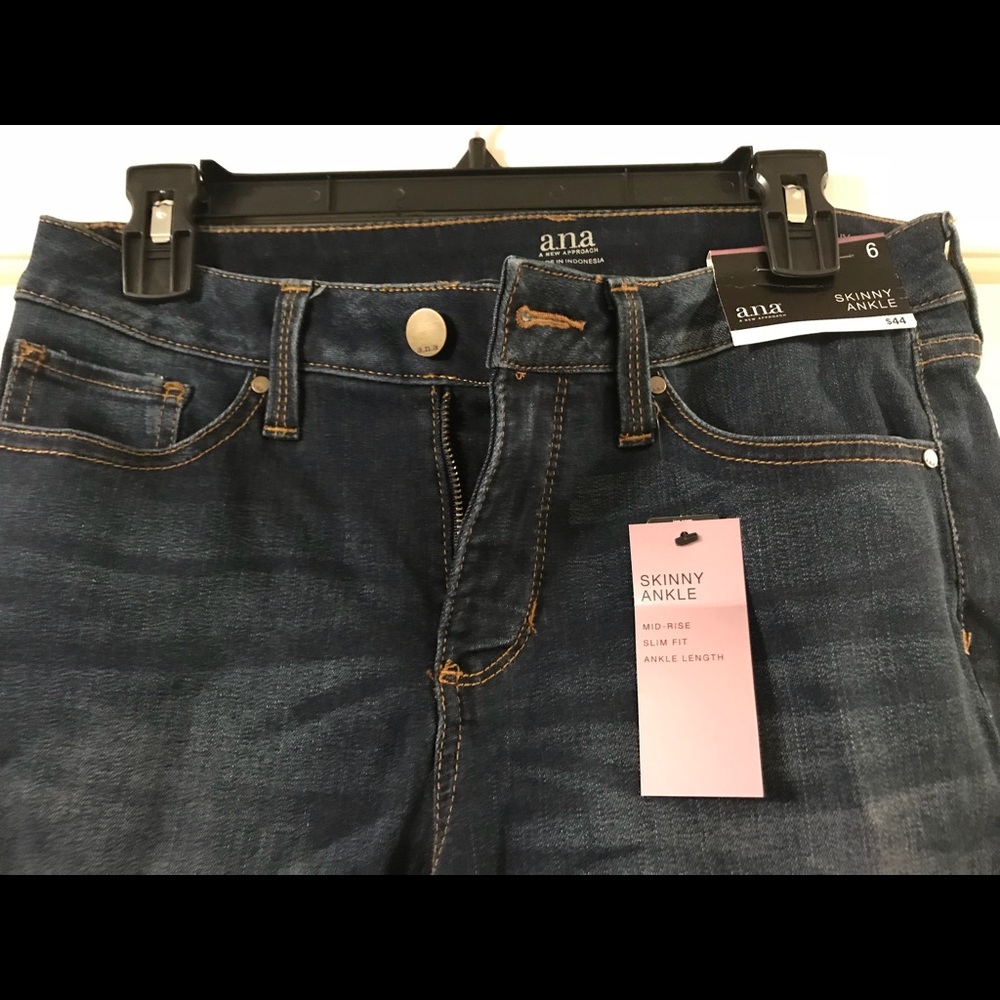 A.n.a. Skinny Ankle Jeans Dark Wash Brand New
